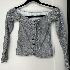 AERO LONG SLEEVE CROP TOP